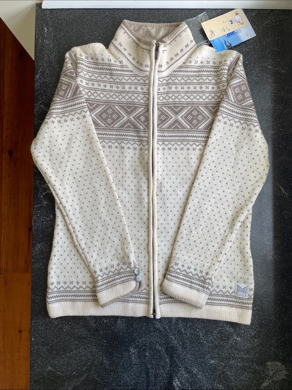 NWT Dale of Norway Valle Size Large (L) Unisex Zip Cardigan Sweater Jacket Cream